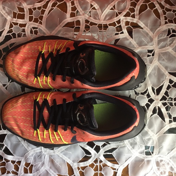 Hunt’s Hill Sunrise Nike KD 8 - Picture 4 of 6